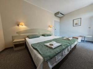 Private apartment in Berlin Green Park