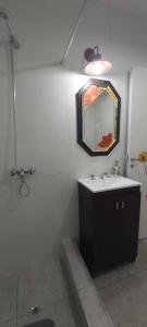 Hermoso Departamento hasta 5 personas Gran Mendoza con cochera