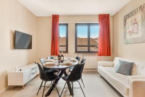Palazzo Buccellato -Lucca Station-