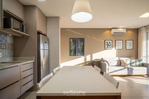 Apto em Cond. c Piscina em Ingleses MDR0208