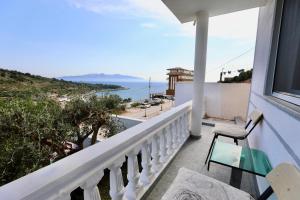 Redi Apartment Sea View
