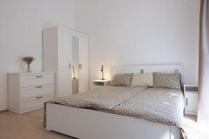 Lautri Holiday Home in Hausma