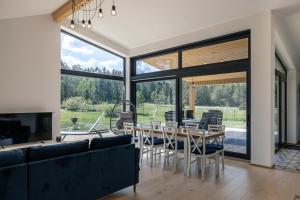 Lautri Holiday Home in Hausma