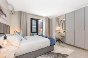 Hyde Park Rose - 2 beds, 2 baths, Gym, Pool