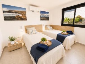 Villa Sotavento Ocean Views Modern New Apartment in Natural Park
