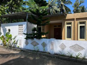 Sanghiang homestay batukaras