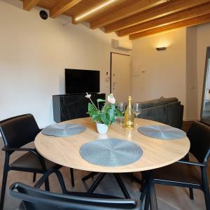 NEW Nido di Luce in the Center, 2 Bedrooms