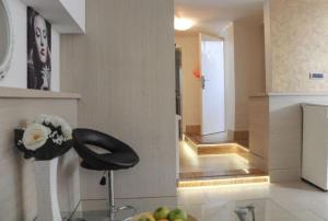 DivaLux New Suite E Boutique Hotel with AC and Wi-Fi