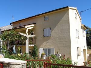 Apartments with parking space Banjole, Pula - 27683