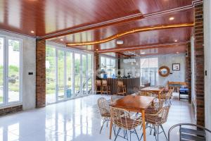 Oemah Tahu Banjarnegara Resto and Resort Mitra RedDoorz