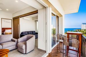 Amongst the Clouds at Duva 903 | 1BR2BA PV | Ocean View, Pool