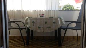 Apartments Tonći and Iris