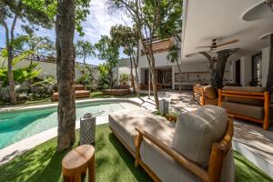 Villa with Lagoon Pool & Jacuzzi 400m from Xcaret