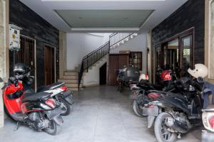 RedDoorz near Muaya Beach Jimbaran