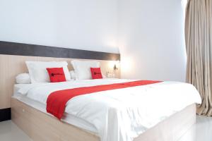 RedDoorz near Muaya Beach Jimbaran