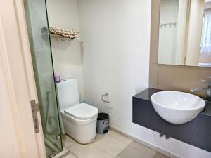 1br high floor pool view close to Walking street