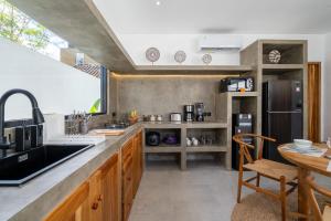 Villa Bliss - Luxury 1BR with Private Pool near Seminyak