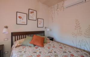 1 Bedroom Cozy Home In Corsanico