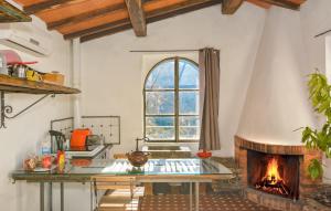 Nice Home In Barga With Wifi