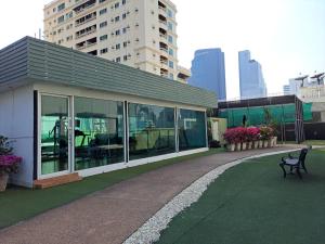 1 Bedroom in sukhumvit CBD 5 min to BTS Phromphong
