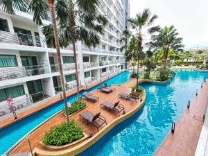 Laguna Beach Resort - Pool View - Sandy Beach, Gym & Huge Lagoon with Slides
