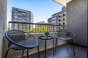 HT Modern apartment with a view in Ñuñoa with AC