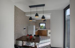 Cozy Home In Avegno With House Sea View