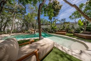 Villa with Lagoon Pool & Jacuzzi 400m from Xcaret