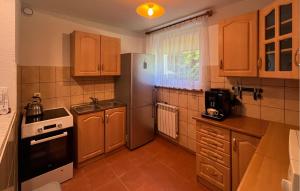 Amazing Apartment In Ustronie Morskie With Wifi