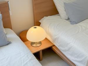 신규오픈, 웨스트 서울 모던스테이, 도심속 힐링, 2Br, 홍대 명동 이동편리, 공항버스 3분, 최대 4인