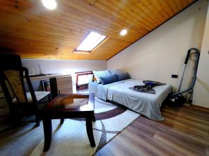 City Suits Inn