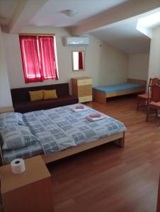 Mitkos Guest House