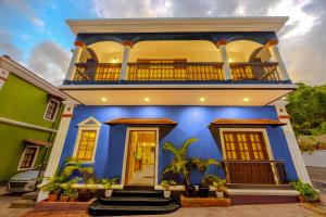 ELIVAAS Signature Casa Vilson 3-BHK Villa With Private Pool, Indoor Bar, Lounge Area, Bathtub and Courtyard