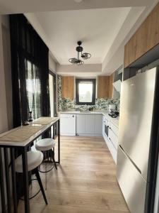 Olive Suite
