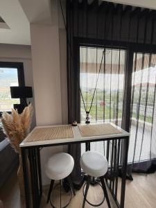 Olive Suite