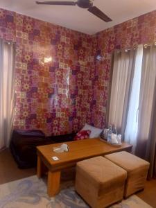 The Rare Ones Mukteshwar - Resort & Cafe