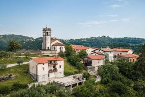 Neda Apartments Among Vineyards