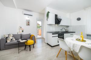 Apartments Prodan