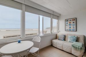 Small Apartment By The Beach
