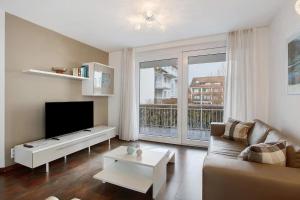 Modern & ruhig mit Parkplatz und 2 Balkonen - Ferienwohnung Herbstsonne
