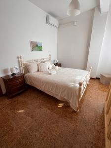 Lili House