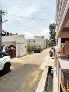 Calm 2 BHK GF 2 km WhiteTown LYRA