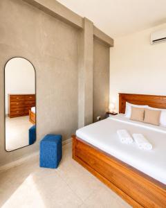 Casa Samaya, Boutique Beachfront Hotel in Weligama