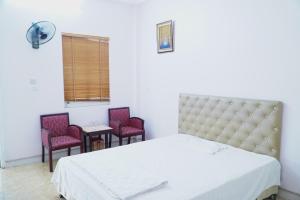 Ngày Mới Hotel