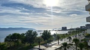 Sea View Retreat 2BR Apartment on Lungomare