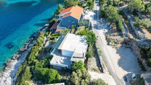 House Ana by Villas Guide