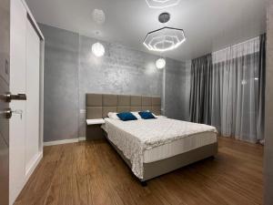 Serenis Apartment by Signature