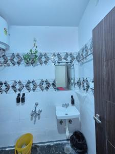 3BHK, Home wi fi Kitchen I Lift I Car Park