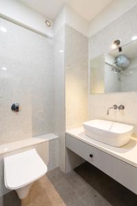 X90 Studio Apartments