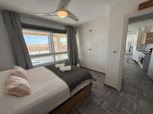 Apartamento junto al Postiguet y Castillo Santa Bárbara by Turihome
